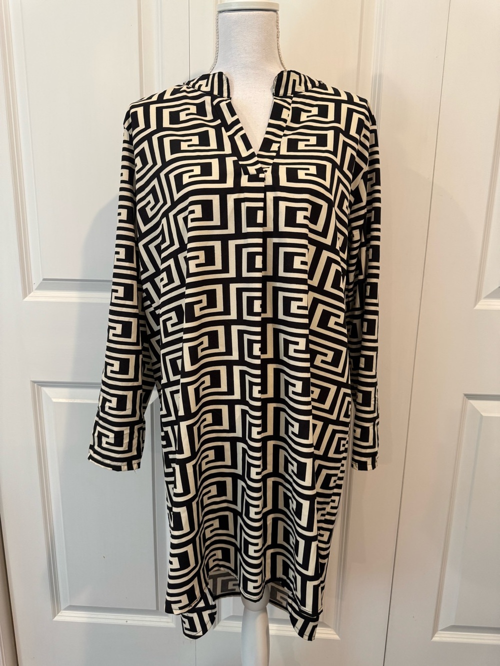Made in Italy (PY) ❤️ Geometric Greek Key Tunic Shirt Dress M/L. - Picture 2 of 15